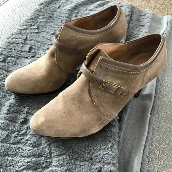 Franco Sarto Sabelle Ankle Stiletto Suede Booties - Picture 4 of 12